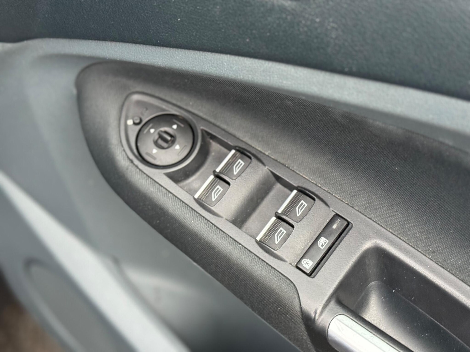 Used Ford Grand C-Max 2015 for sale - 76549448: Photo 8