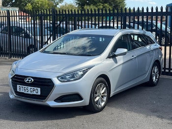 Used Hyundai i40 2015 for sale - 76550599: Photo