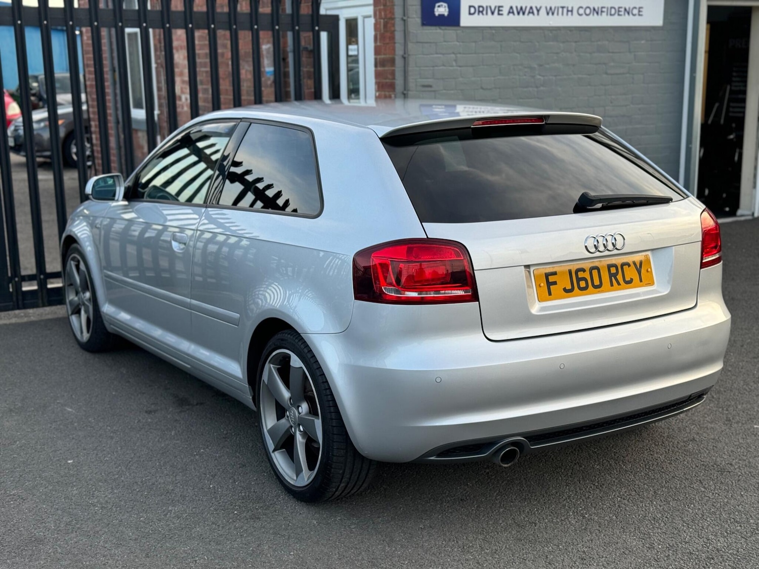 Used Audi A3 2011 for sale - 78157152: Photo 6