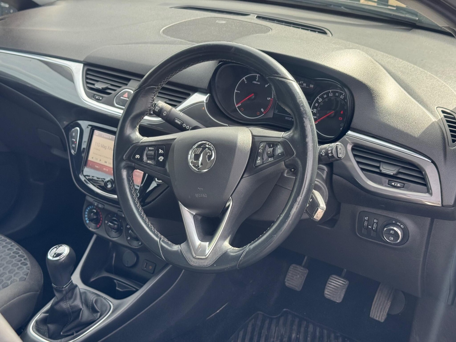 Used Vauxhall Corsa 2015 for sale - 76550258: Photo 7