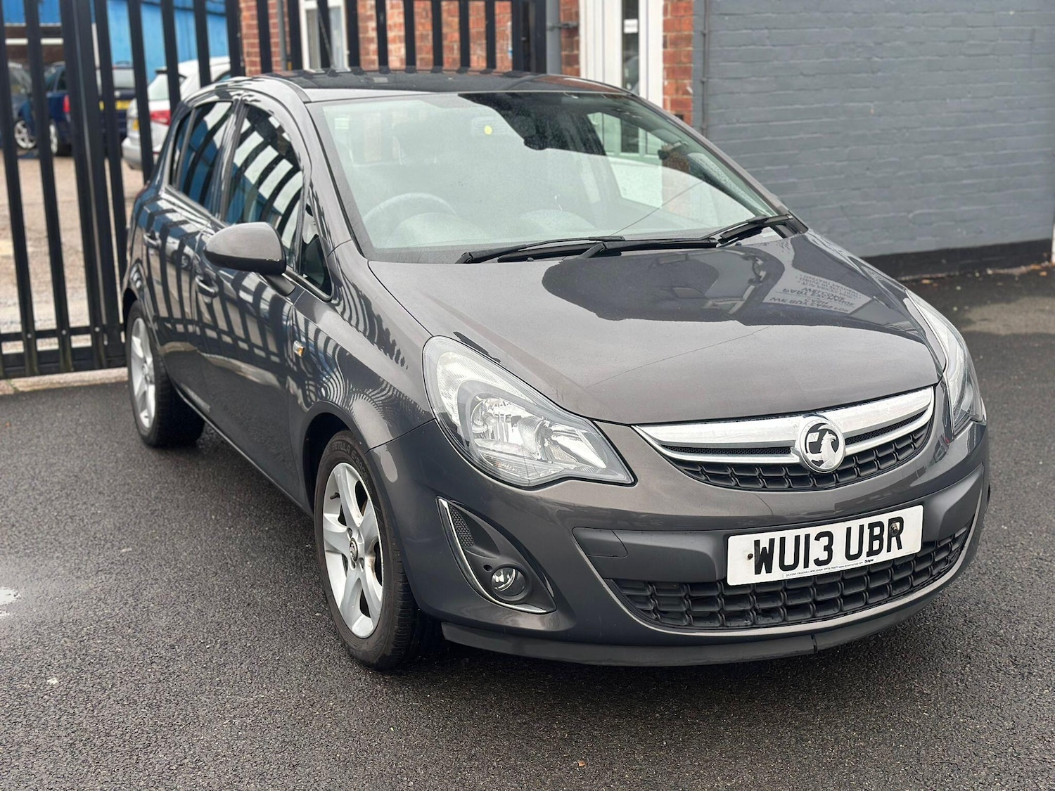 Used Vauxhall Corsa 2013 for sale - 76572873: Photo 1
