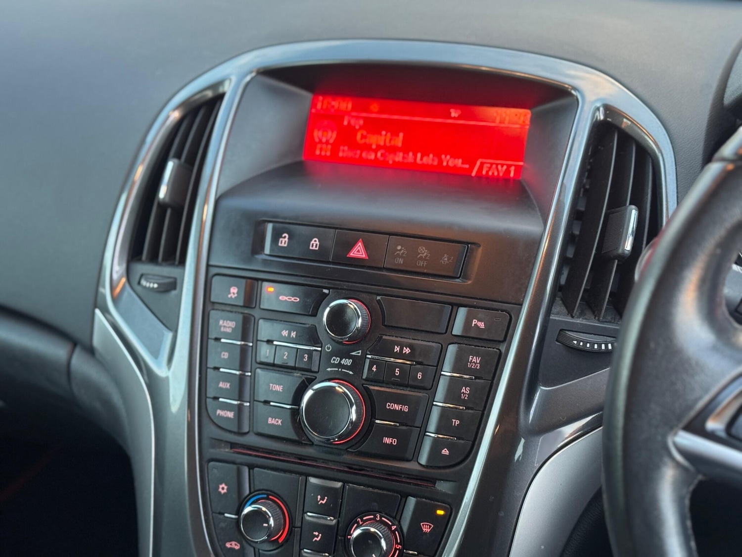 Used Vauxhall Astra 2013 for sale - 77255400: Photo 13