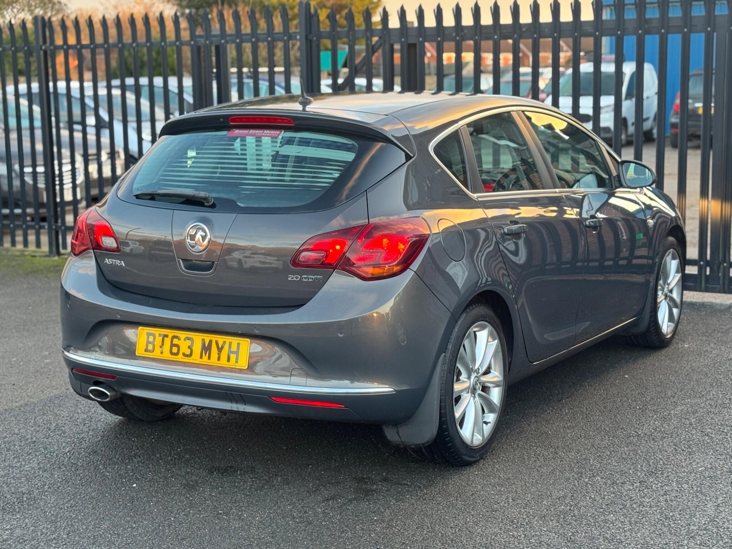 Used Vauxhall Astra 2013 for sale - 77255400: Photo 6
