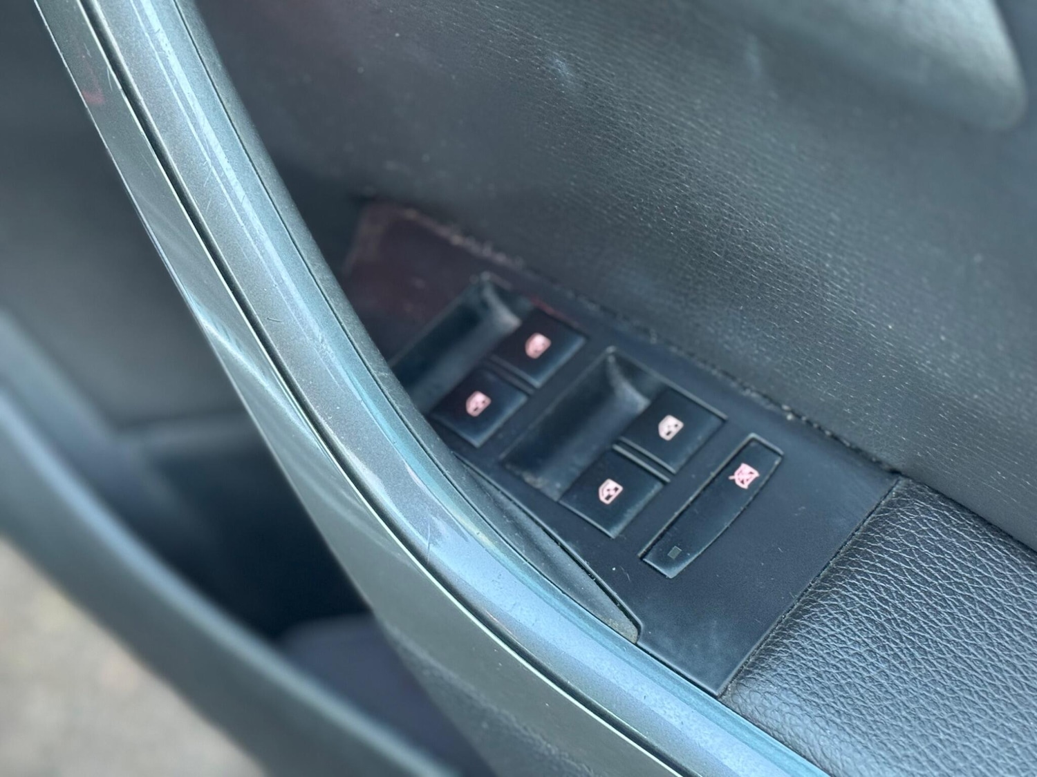 Used Vauxhall Astra 2013 for sale - 77255400: Photo 8