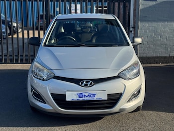 Used Hyundai i20 2013 for sale - 78448709: Photo