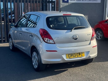 Used Hyundai i20 2013 for sale - 78448709: Photo
