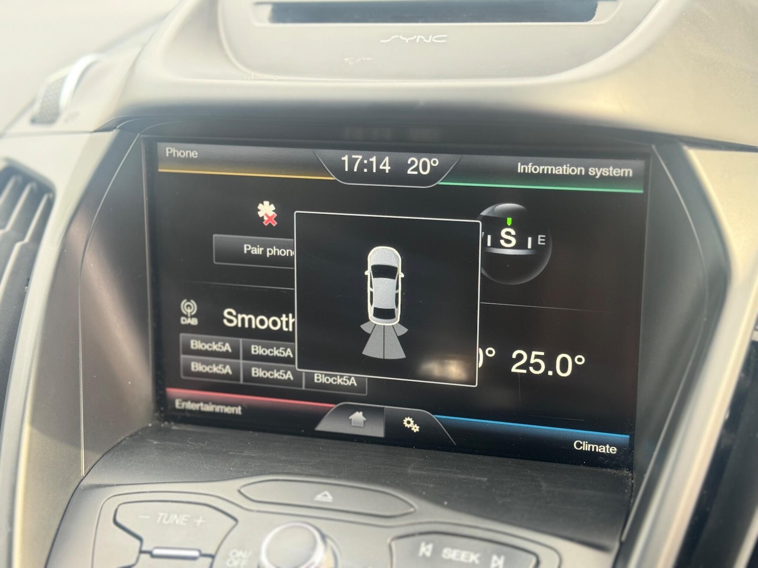 Used Ford Kuga 2016 for sale - 76551145: Photo 14