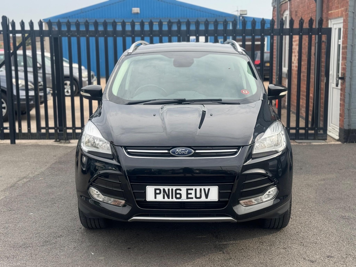 Used Ford Kuga 2016 for sale - 76551145: Photo 2