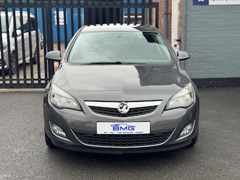 Used Vauxhall Astra 2011 for sale - 77549279: Photo