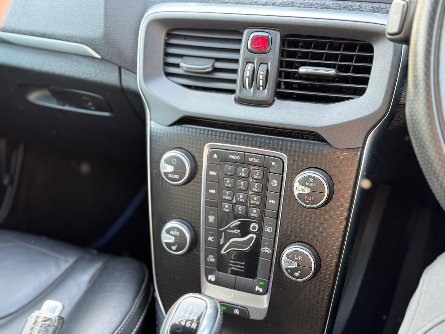 Used Volvo V40 2019 for sale - 77657491: Photo 13