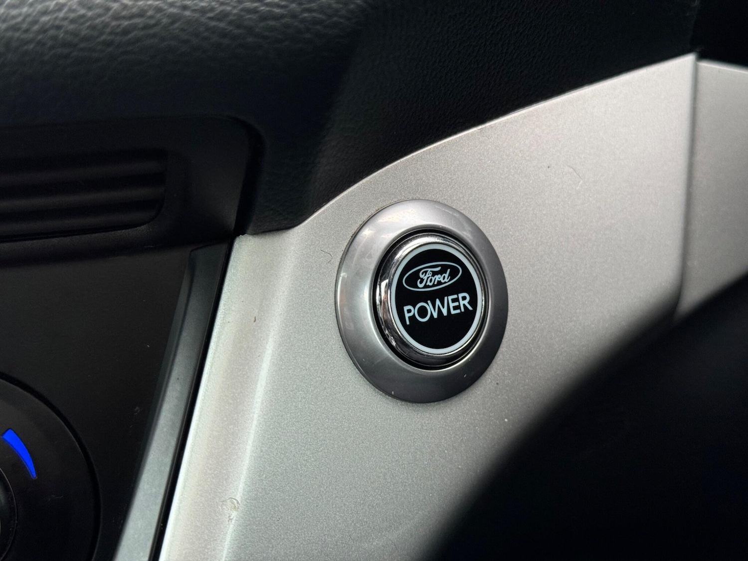 Used Ford Grand C-Max 2011 for sale - 76865482: Photo 19