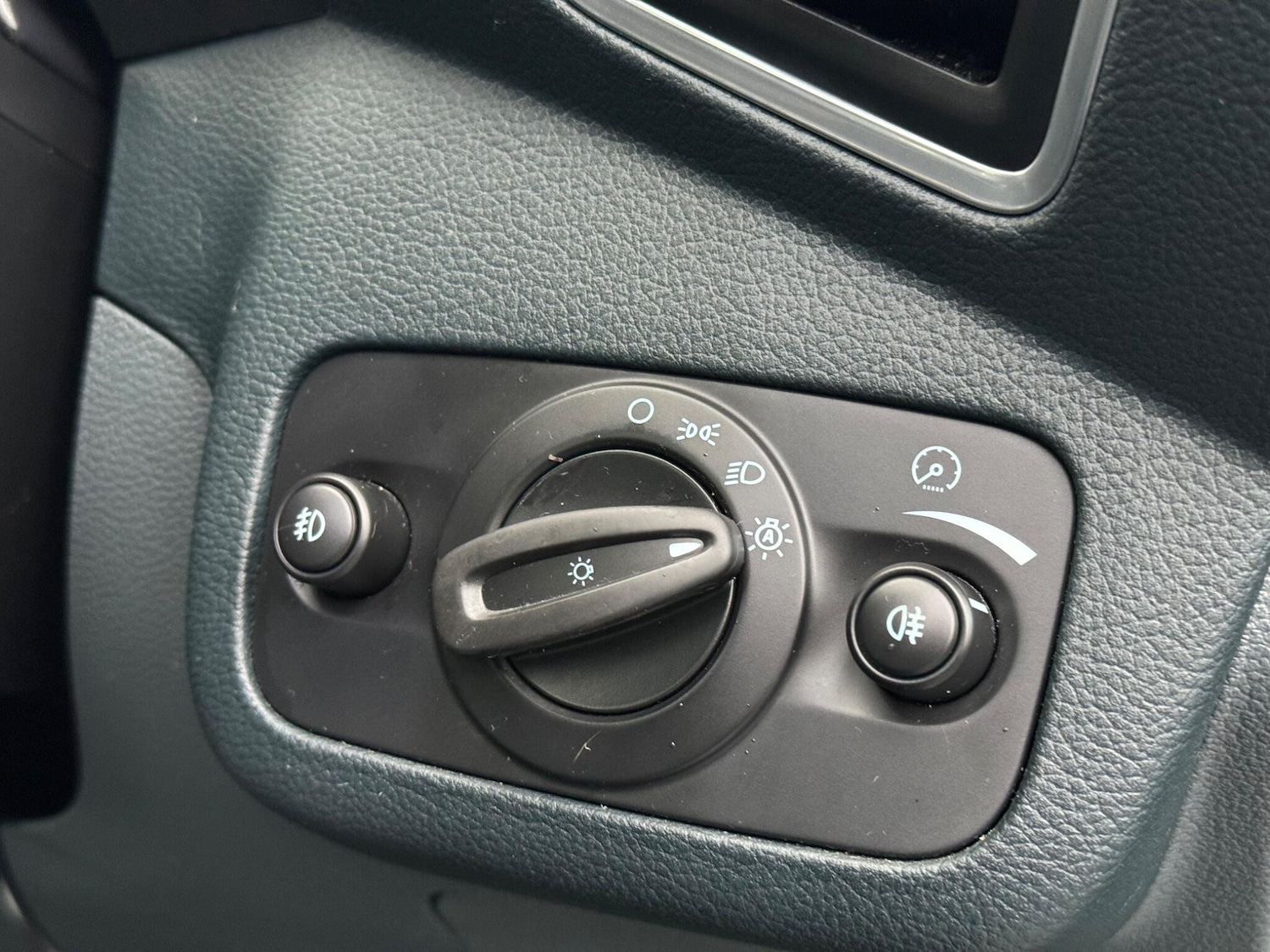 Used Ford Grand C-Max 2011 for sale - 76865482: Photo 7