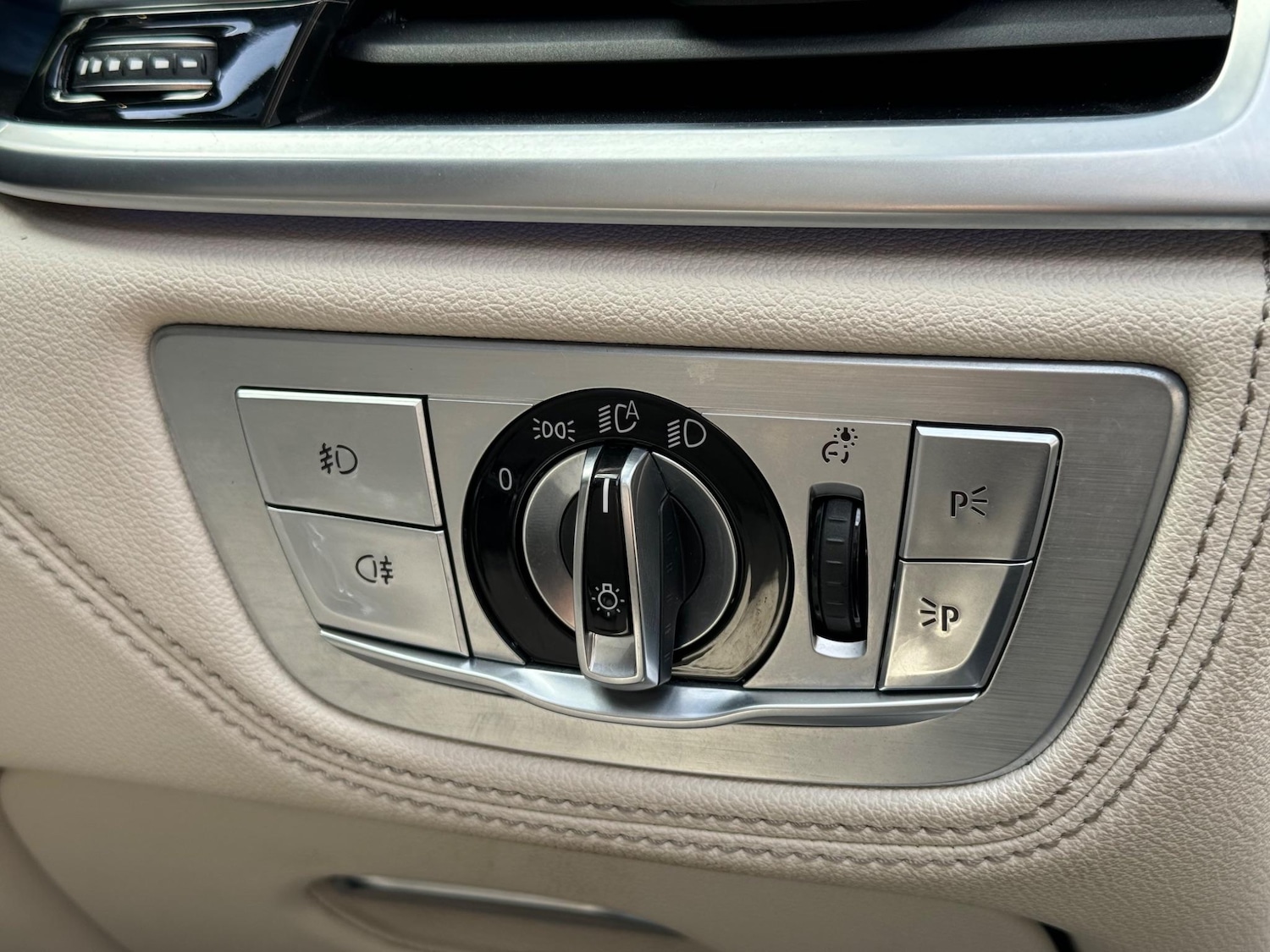 Used BMW 7 Series 2017 for sale - 76993862: Photo 31