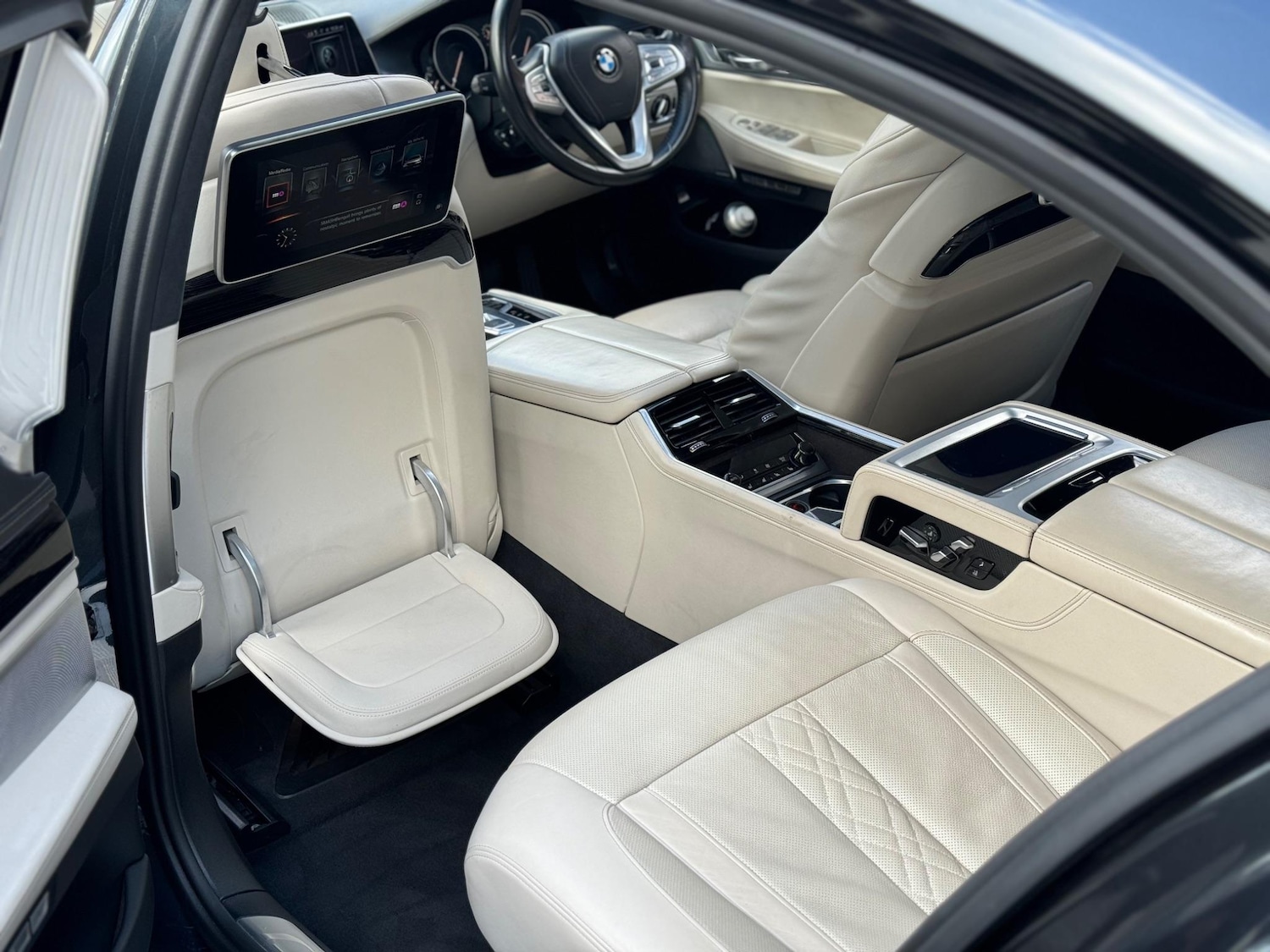 Used BMW 7 Series 2017 for sale - 76993862: Photo 63