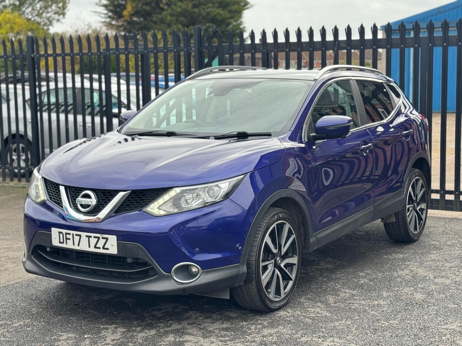 Used Nissan Qashqai 2017 for sale - 76550123: Photo 3