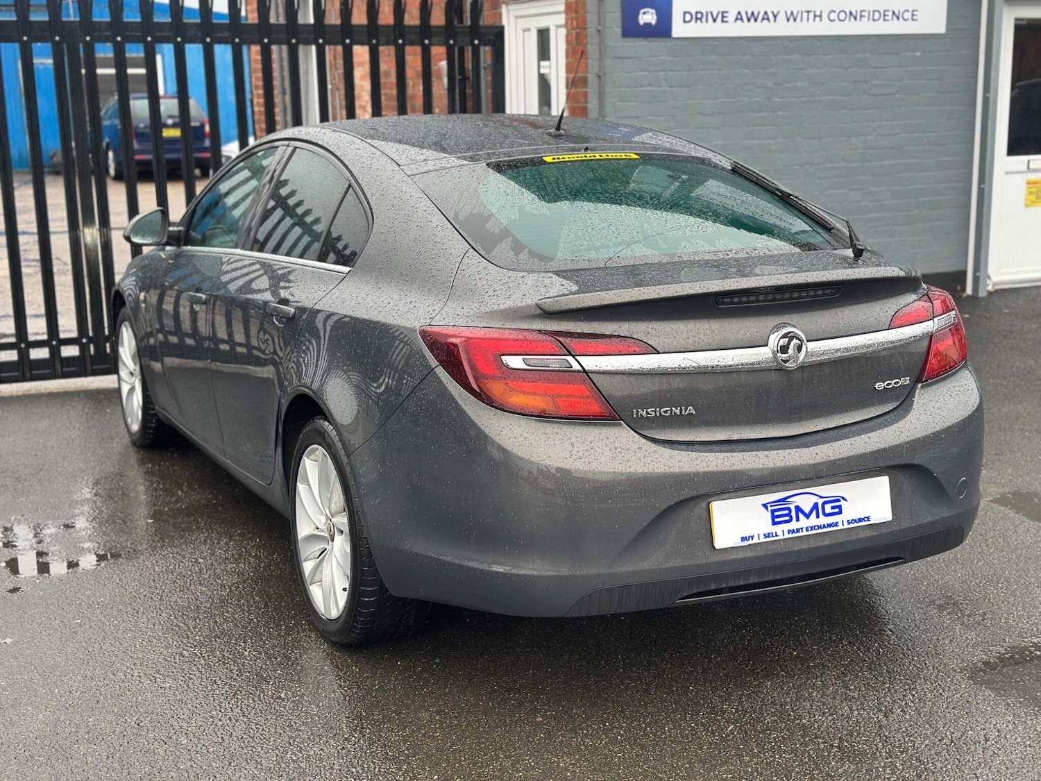 Used Vauxhall Insignia 2014 for sale - 77255403: Photo 4