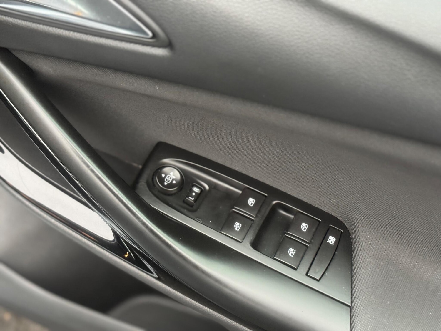 Used Vauxhall Astra 2016 for sale - 76573073: Photo 10