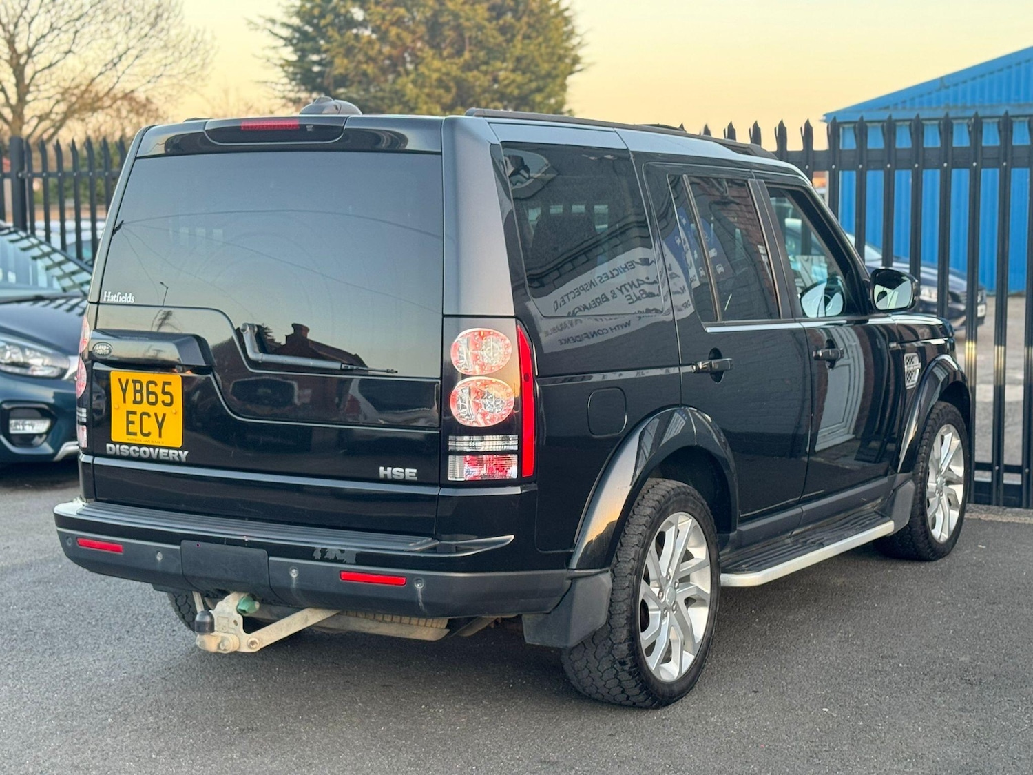 Used Land Rover Discovery 2015 for sale - 77926282: Photo 4