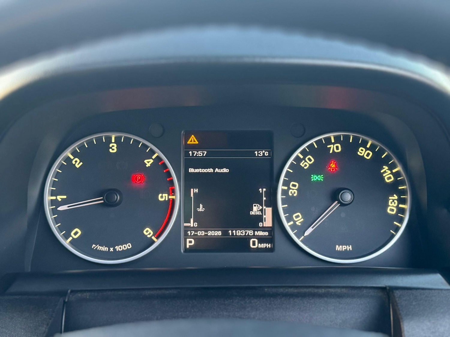 Used Land Rover Discovery 2015 for sale - 77926282: Photo 9