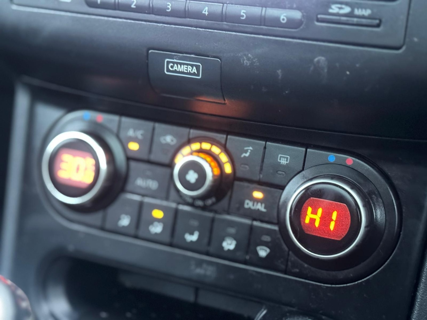 Used Nissan Qashqai 2012 for sale - 76561051: Photo 14