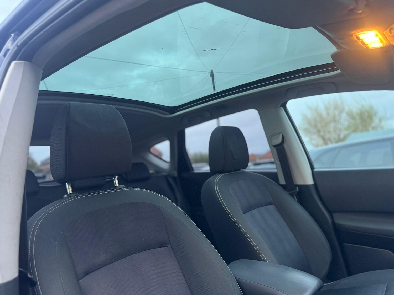 Used Nissan Qashqai 2012 for sale - 76561051: Photo 18