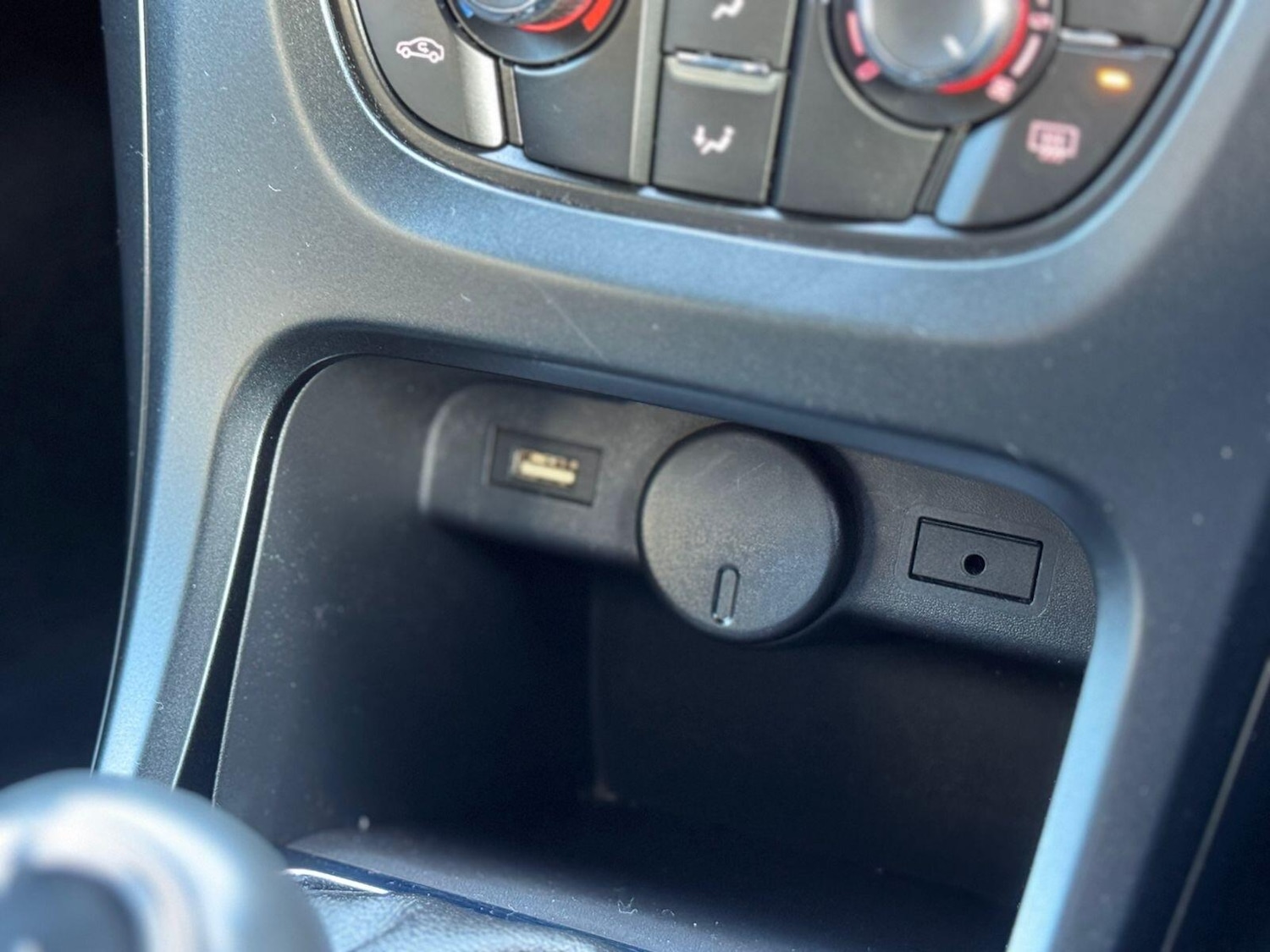 Used Vauxhall Astra 2012 for sale - 76572287: Photo 14