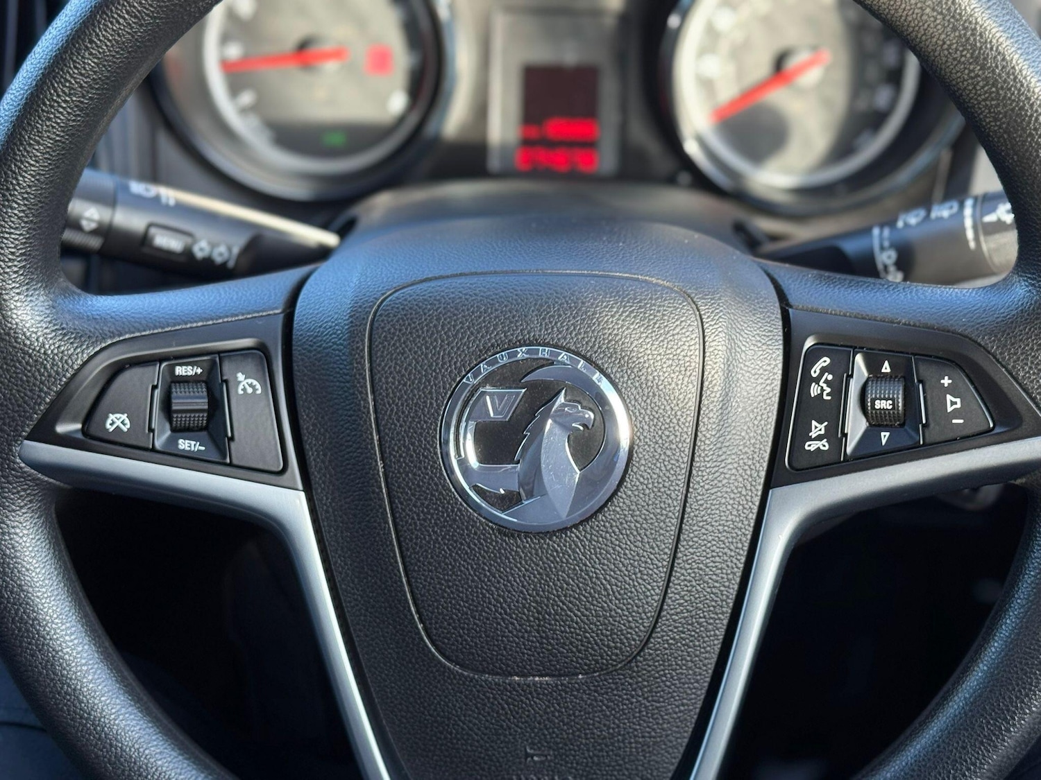 Used Vauxhall Astra 2012 for sale - 76572287: Photo 16