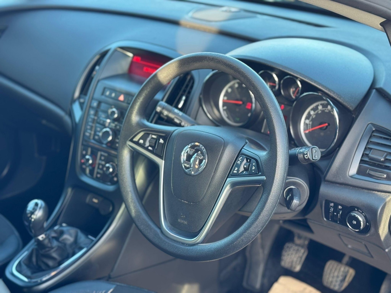 Used Vauxhall Astra 2012 for sale - 76572287: Photo 7