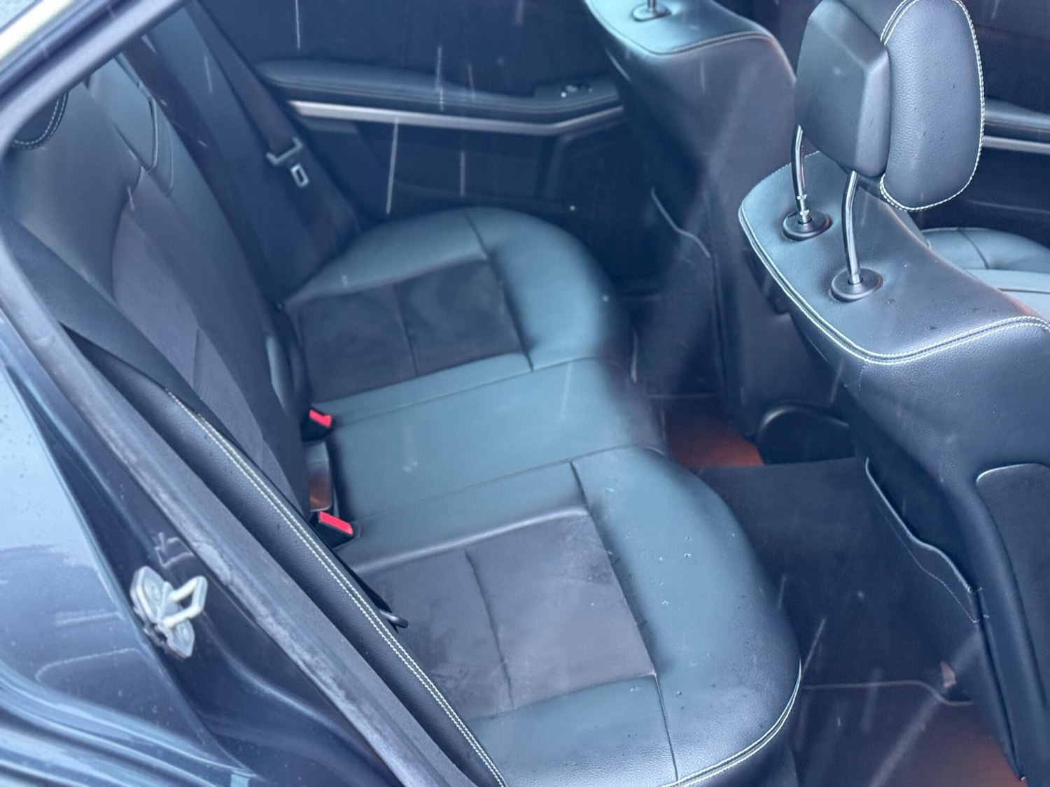 Used Mercedes-Benz E Class 2009 for sale - 77585917: Photo 11