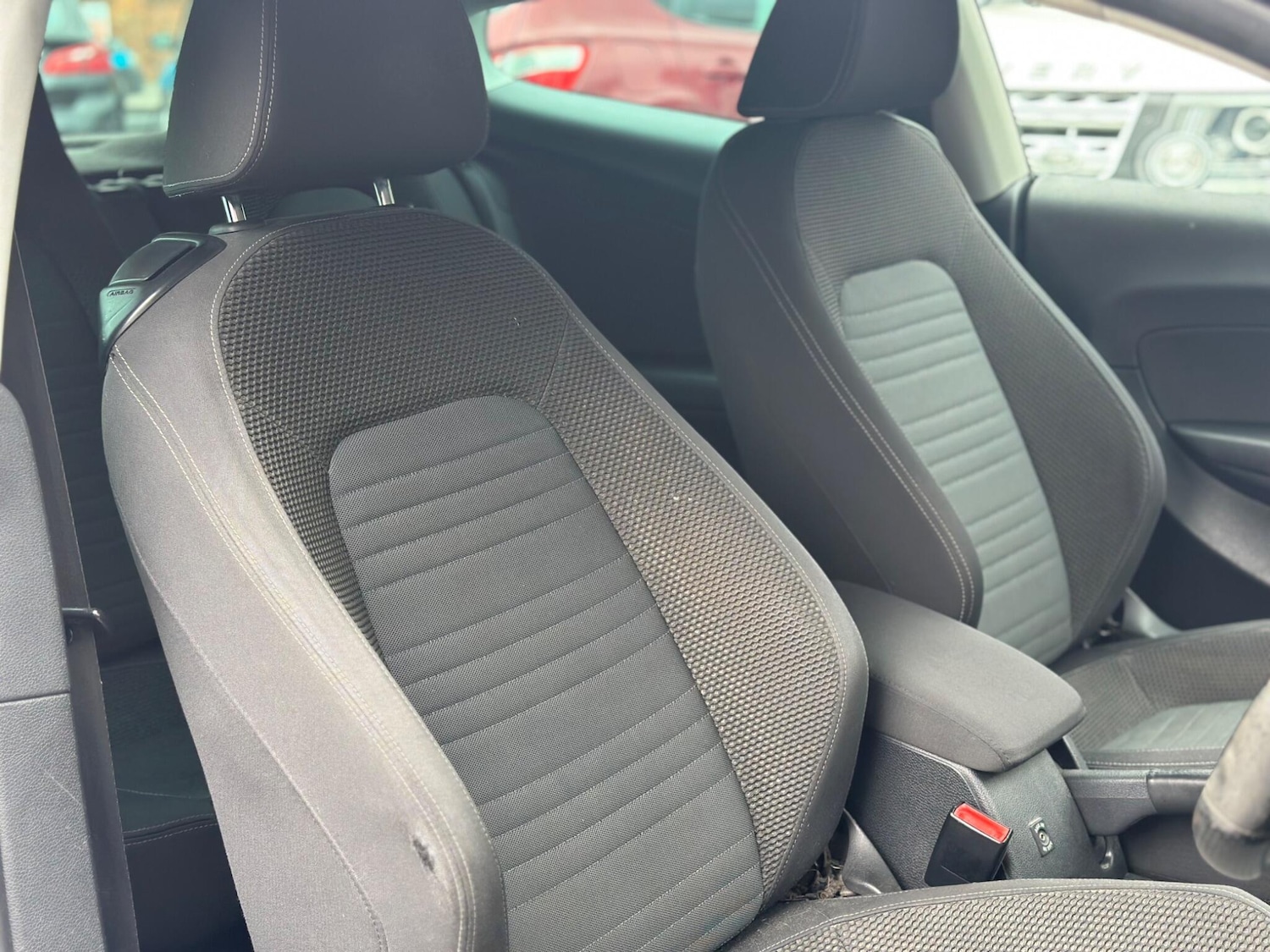 Used Volkswagen Scirocco 2010 for sale - 78072869: Photo 19