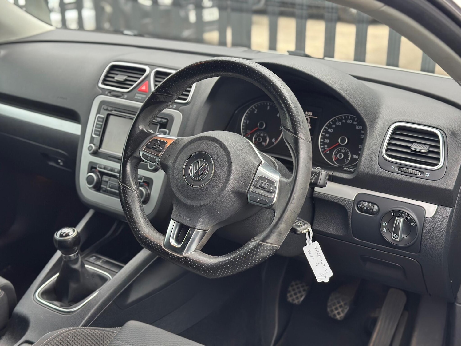 Used Volkswagen Scirocco 2010 for sale - 78072869: Photo 7