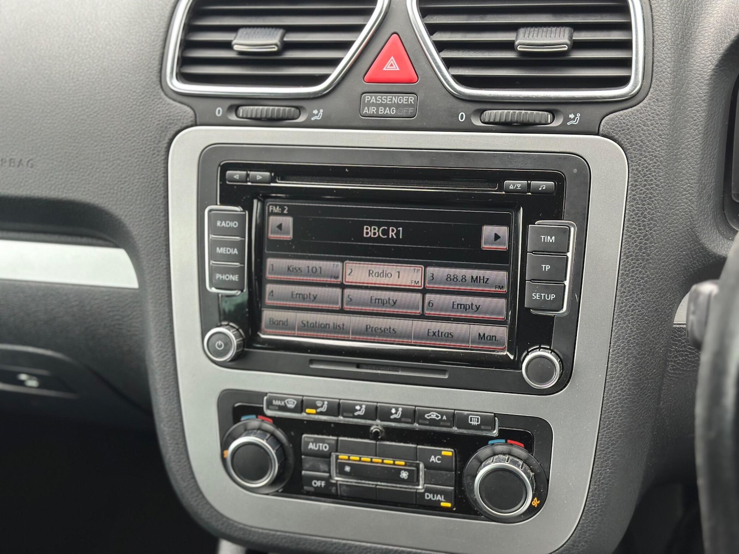 Used Volkswagen Scirocco 2010 for sale - 78072869: Photo 9