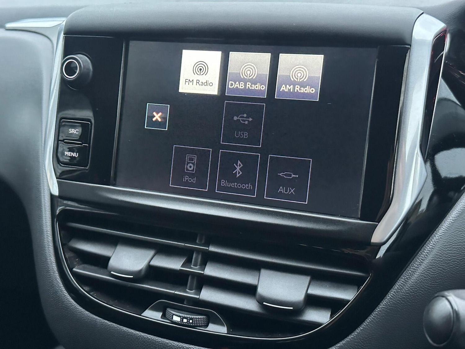 Used Peugeot 208 2015 for sale - 77166647: Photo 12