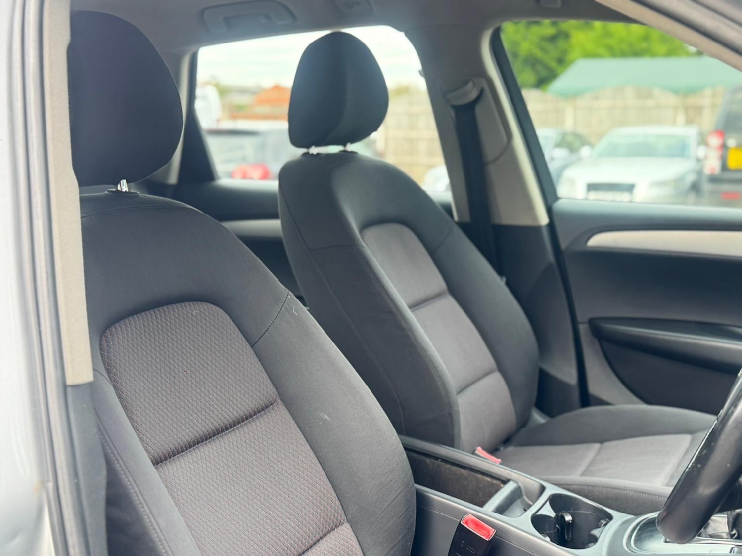 Used Audi Q5 2010 for sale - 76573456: Photo 13