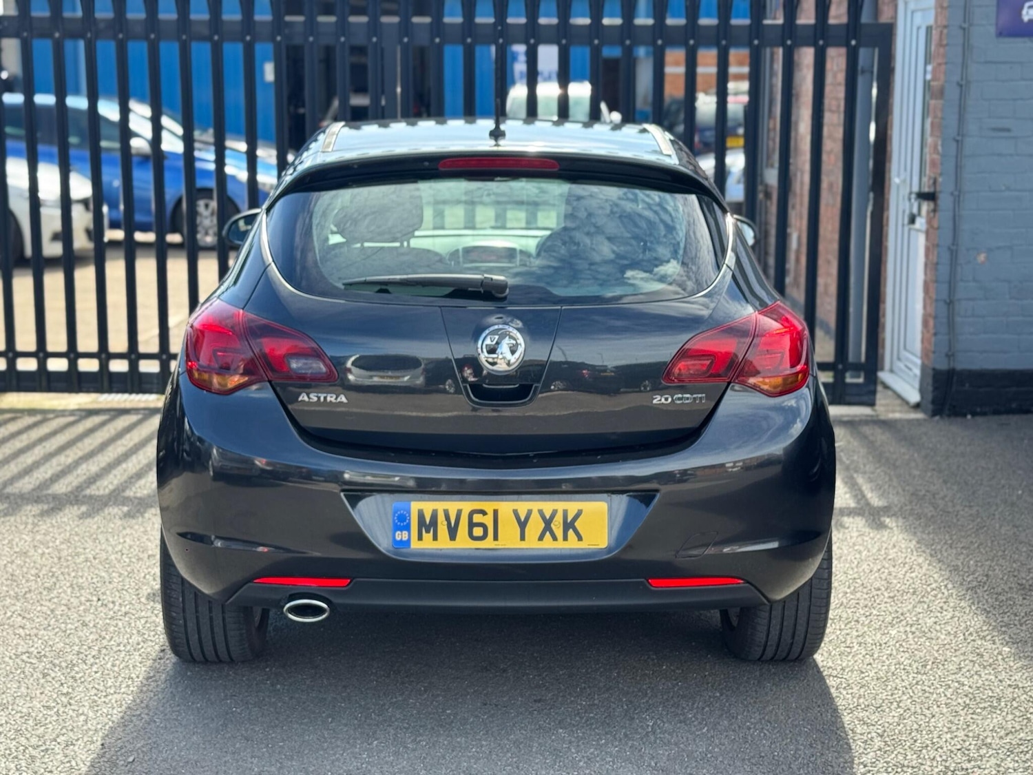 Used Vauxhall Astra 2011 for sale - 78033750: Photo 5