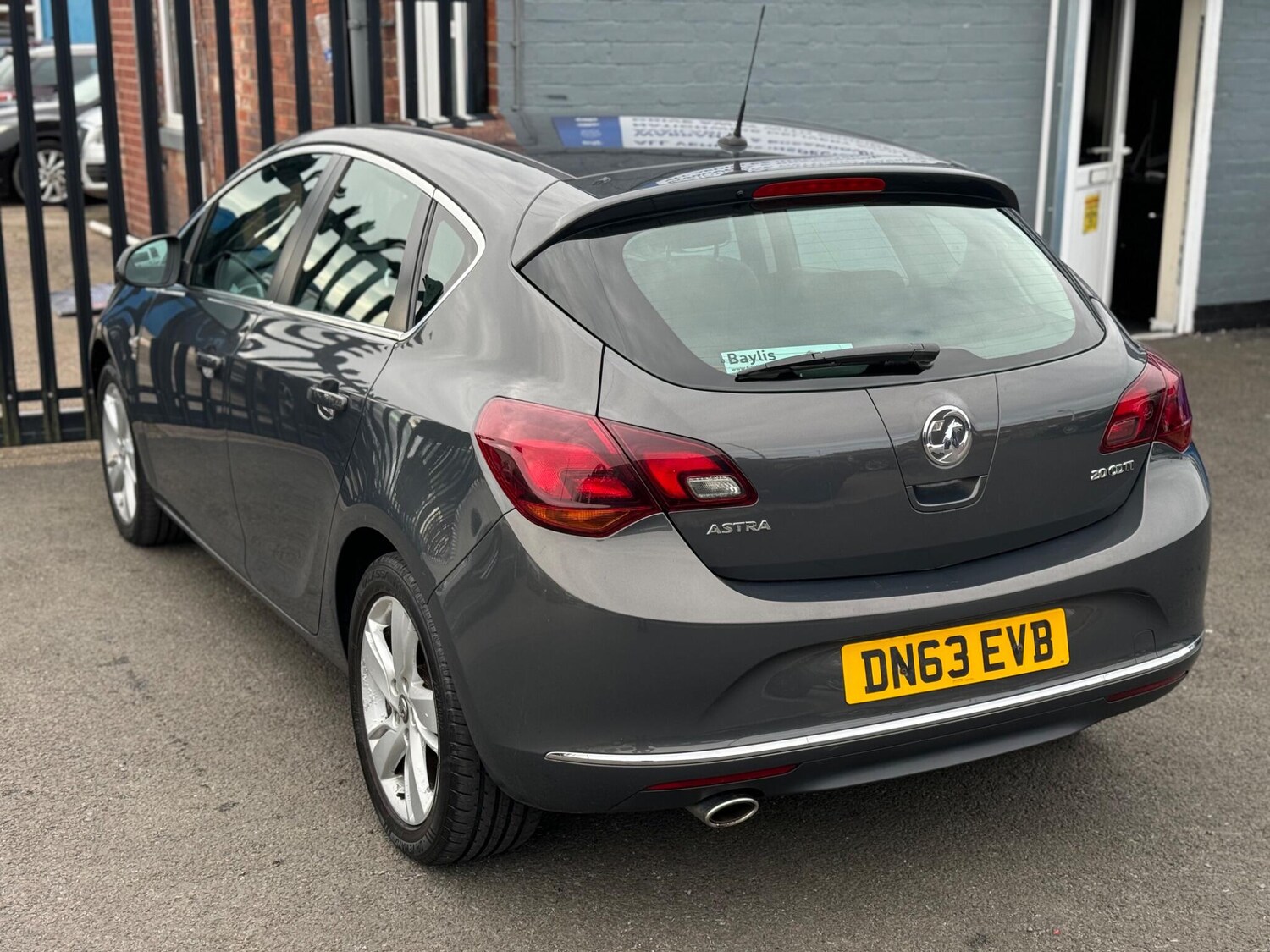 Used Vauxhall Astra for sale - 77737158: Photo 6