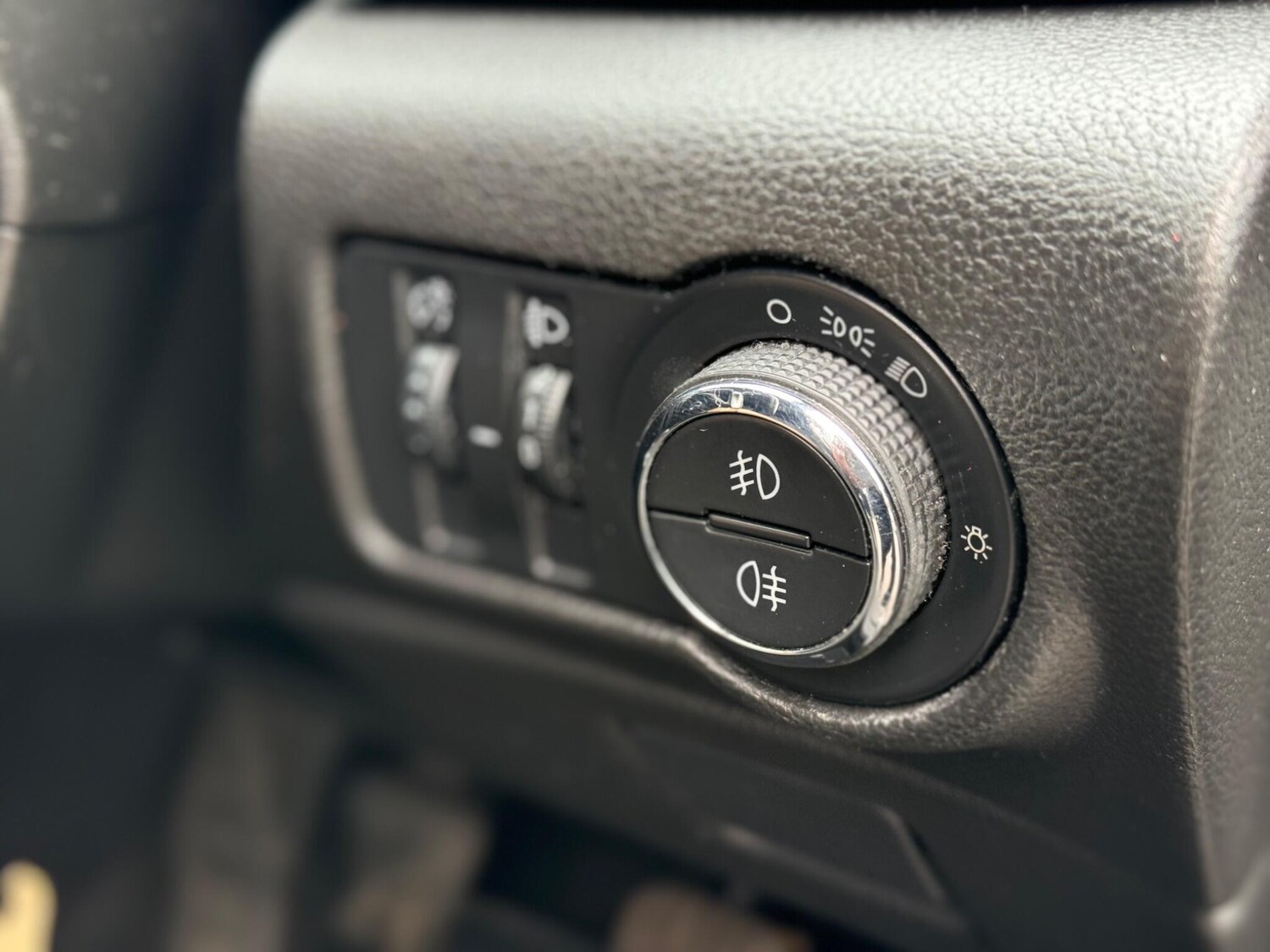 Used Vauxhall Astra for sale - 77737158: Photo 9