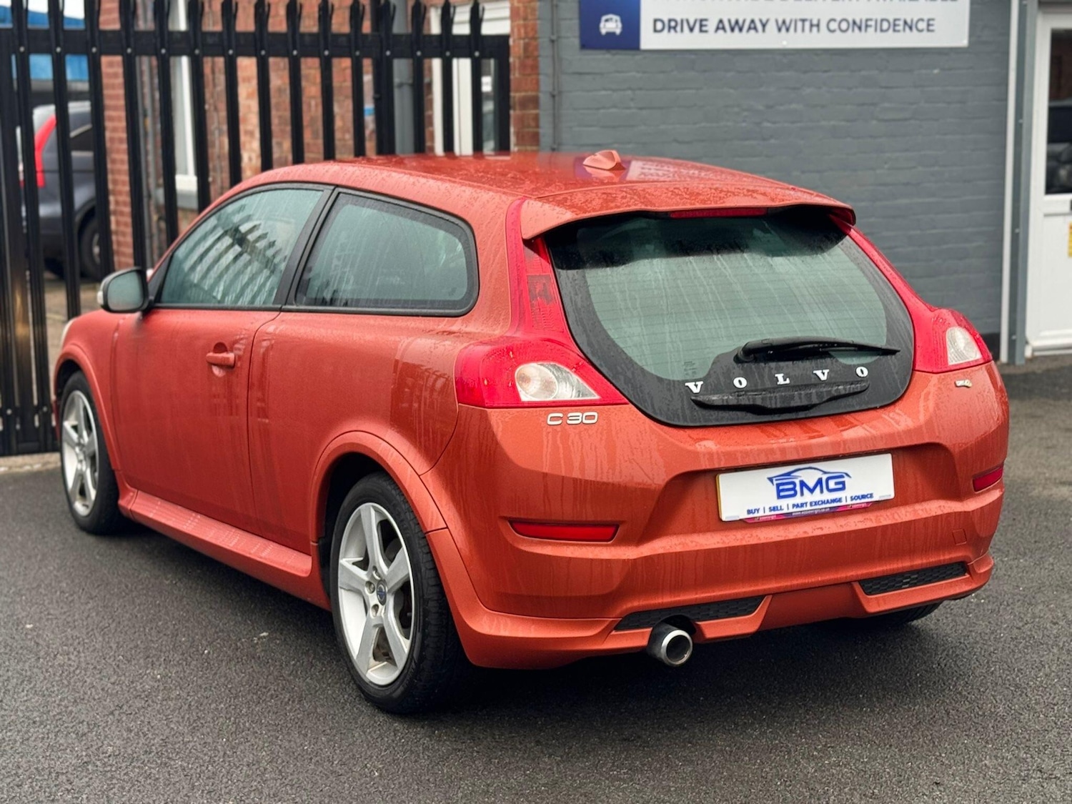 Used Volvo C30 2010 for sale - 77020850: Photo 6