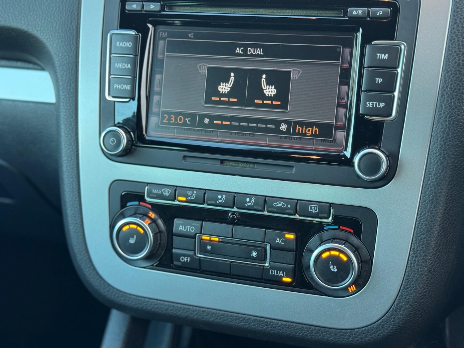 Used Volkswagen Scirocco 2010 for sale - 76550100: Photo 15