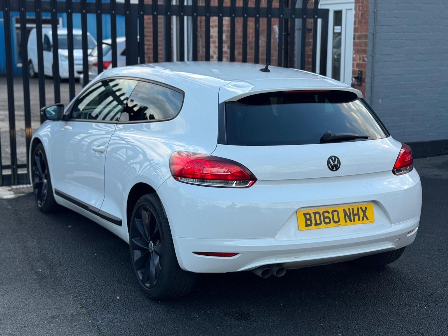 Used Volkswagen Scirocco 2010 for sale - 76550100: Photo 4