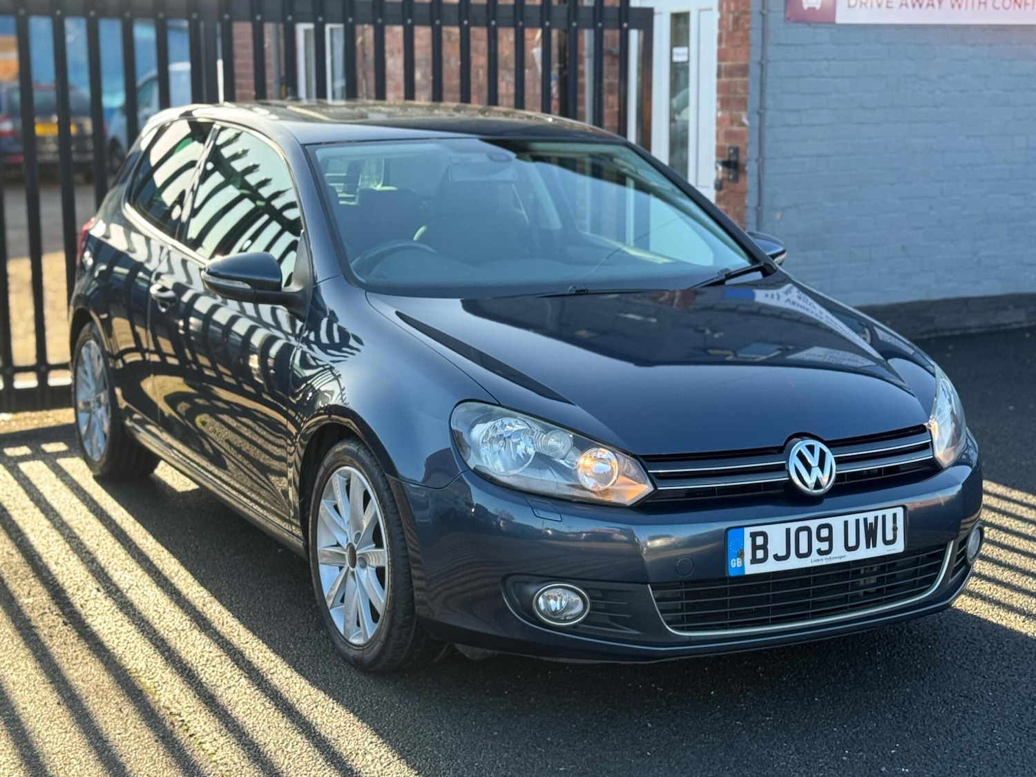 Used Volkswagen Golf 2009 for sale - 76781679: Photo 1