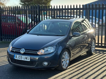 Used Volkswagen Golf 2009 for sale - 76781679: Photo