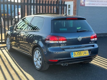 Used Volkswagen Golf 2009 for sale - 76781679: Photo