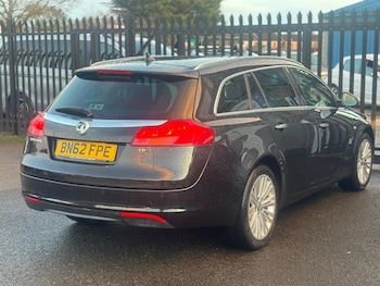 Used Vauxhall Insignia 2012 for sale - 77550135: Photo