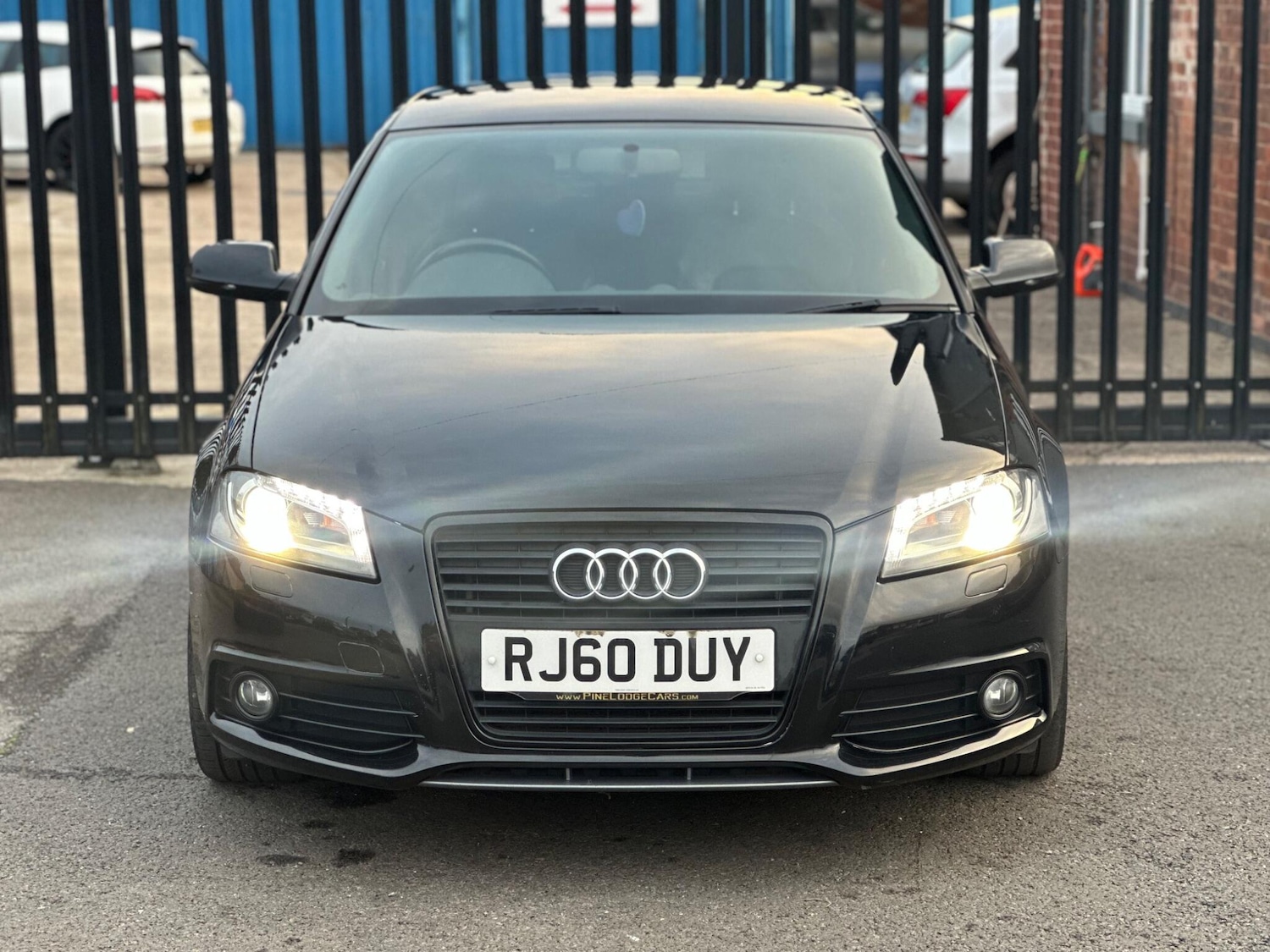 Used Audi A3 2011 for sale - 76549126: Photo 2