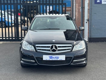 Used Mercedes-Benz C Class 2013 for sale - 77883437: Photo