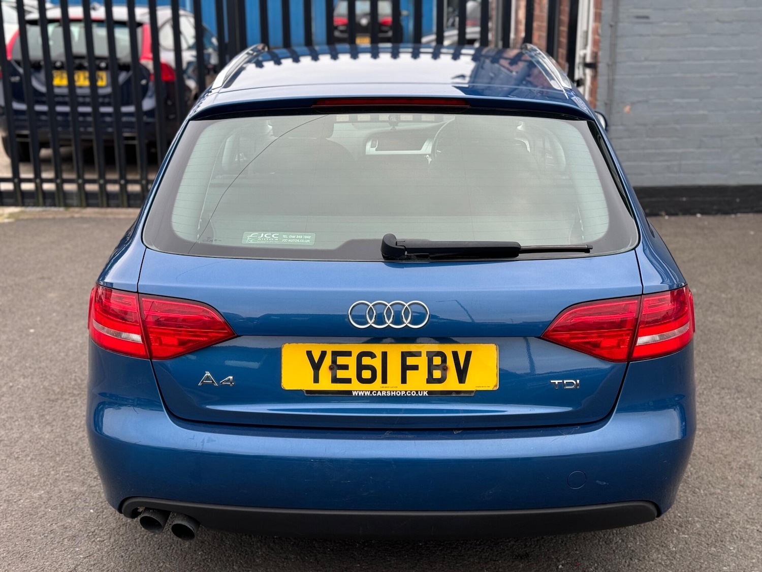 Used Audi A4 Avant 2011 for sale - 77723133: Photo 5