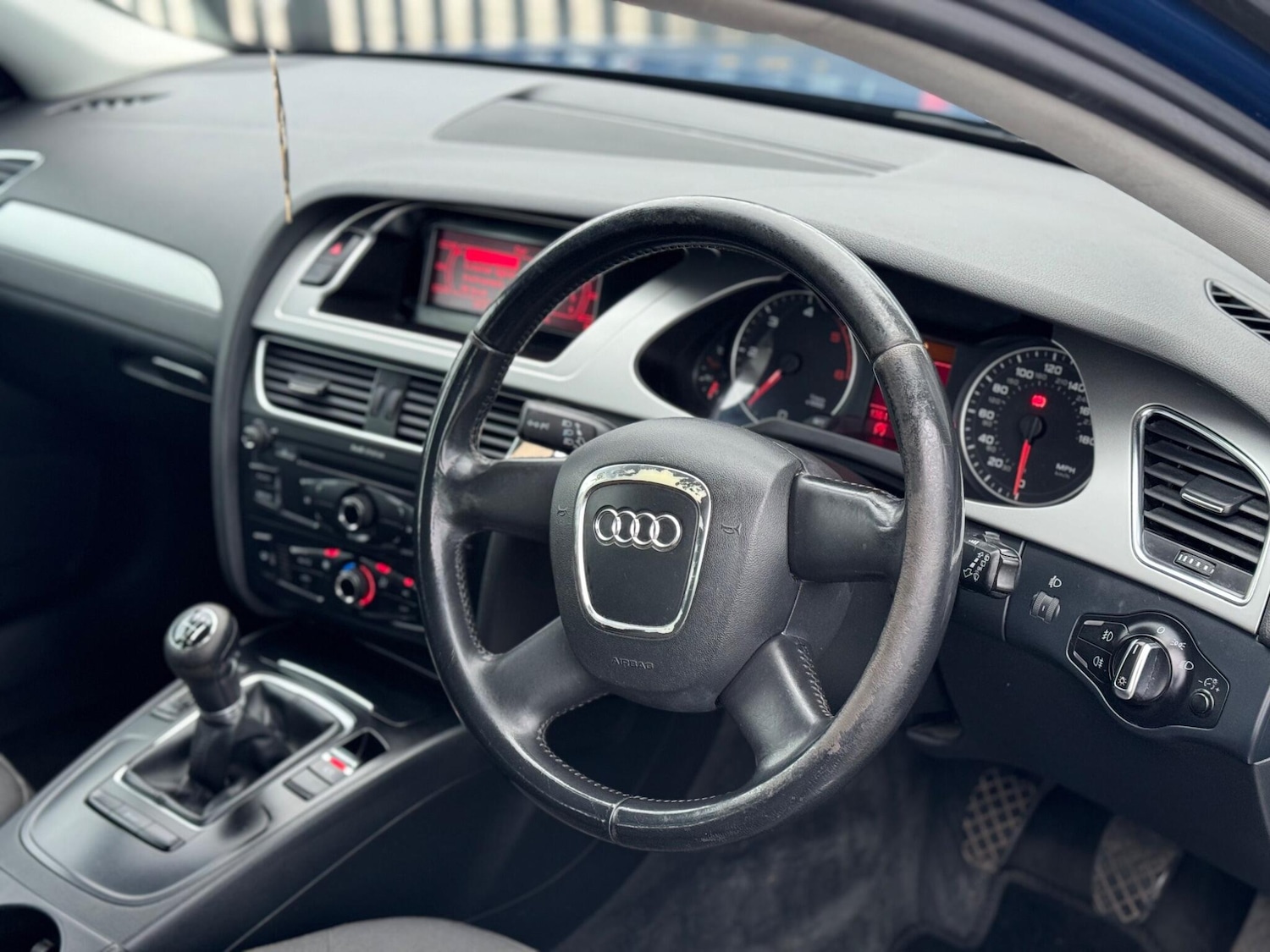 Used Audi A4 Avant 2011 for sale - 77723133: Photo 9