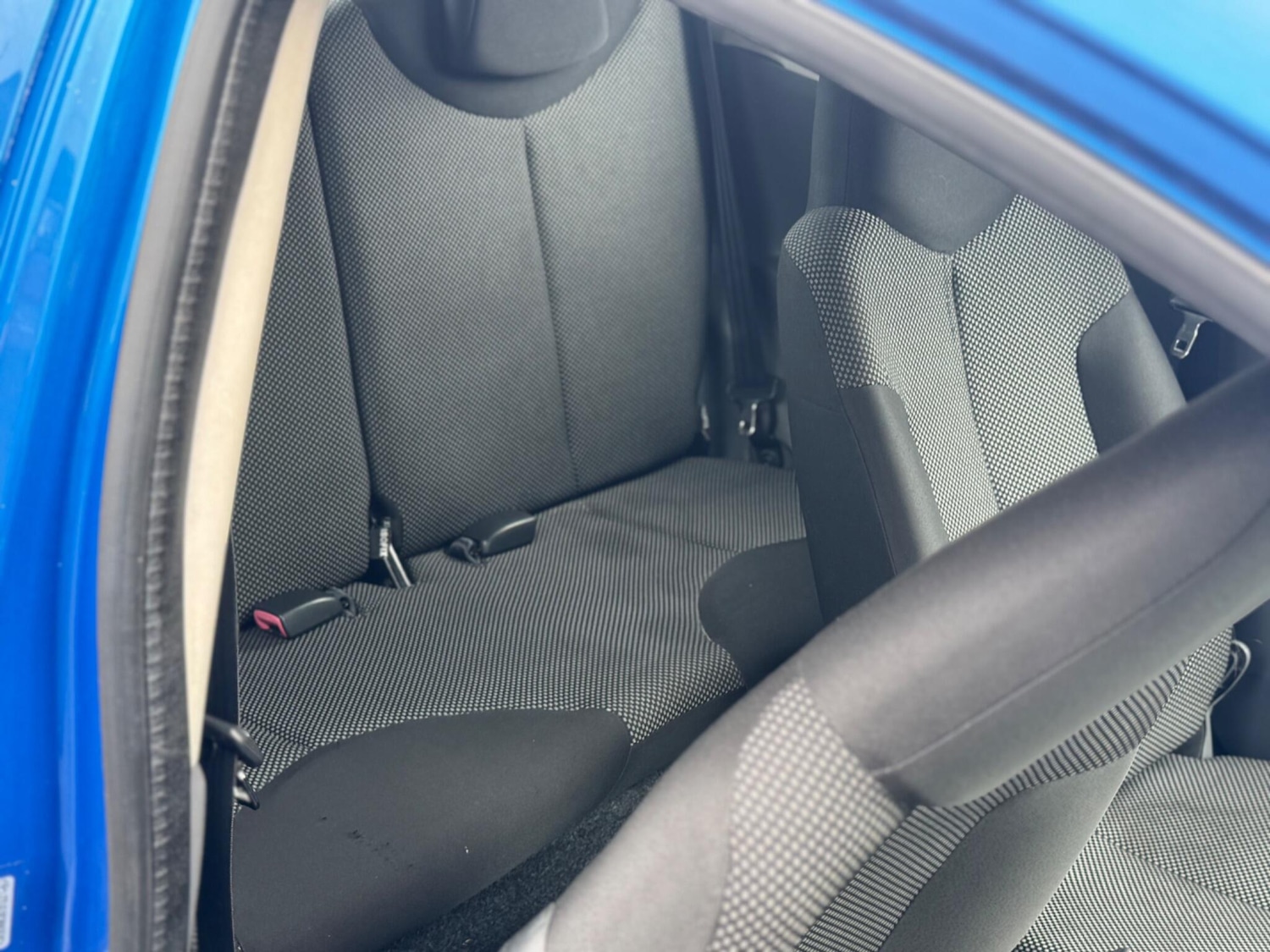 Used Toyota AYGO for sale - 76550216: Photo 10