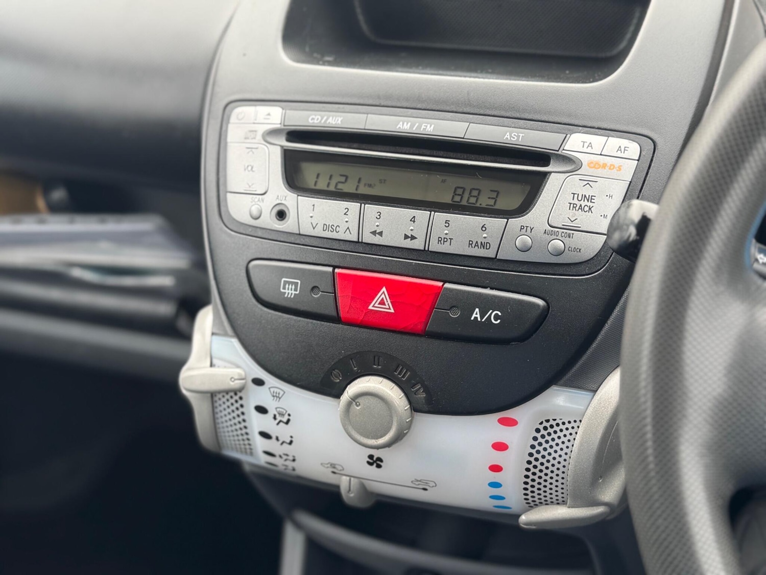 Used Toyota AYGO for sale - 76550216: Photo 12